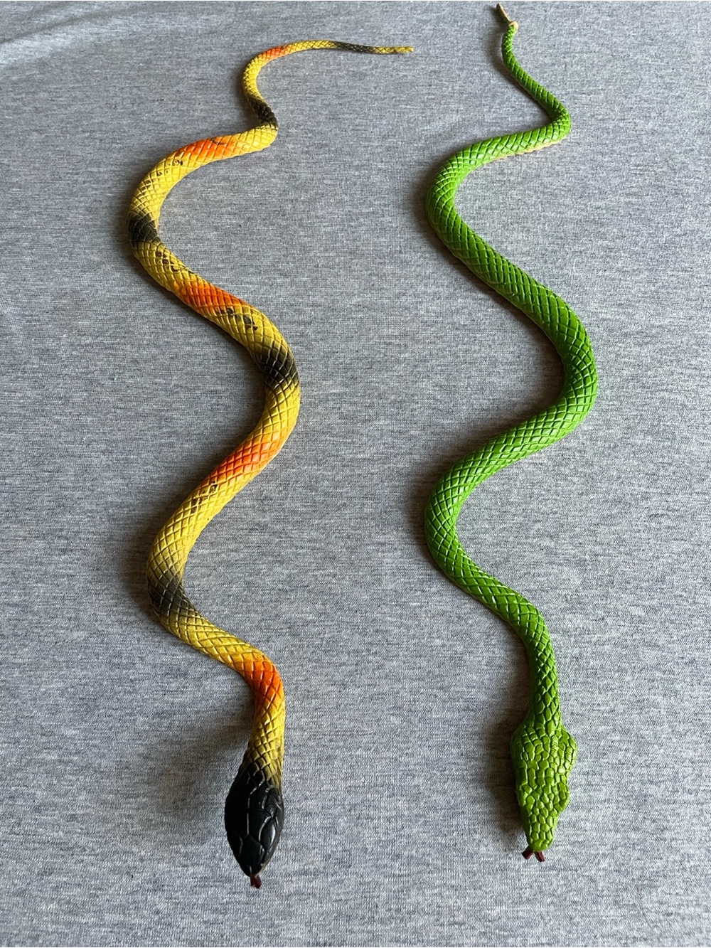 Reptile Enrichment Snake Pair - Green and Yellow-Orange Faux Snakes